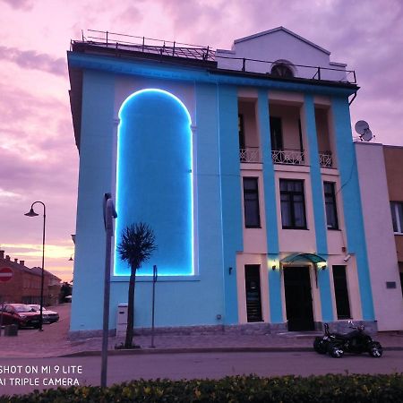 Hotel Lucyn Zewnętrze zdjęcie