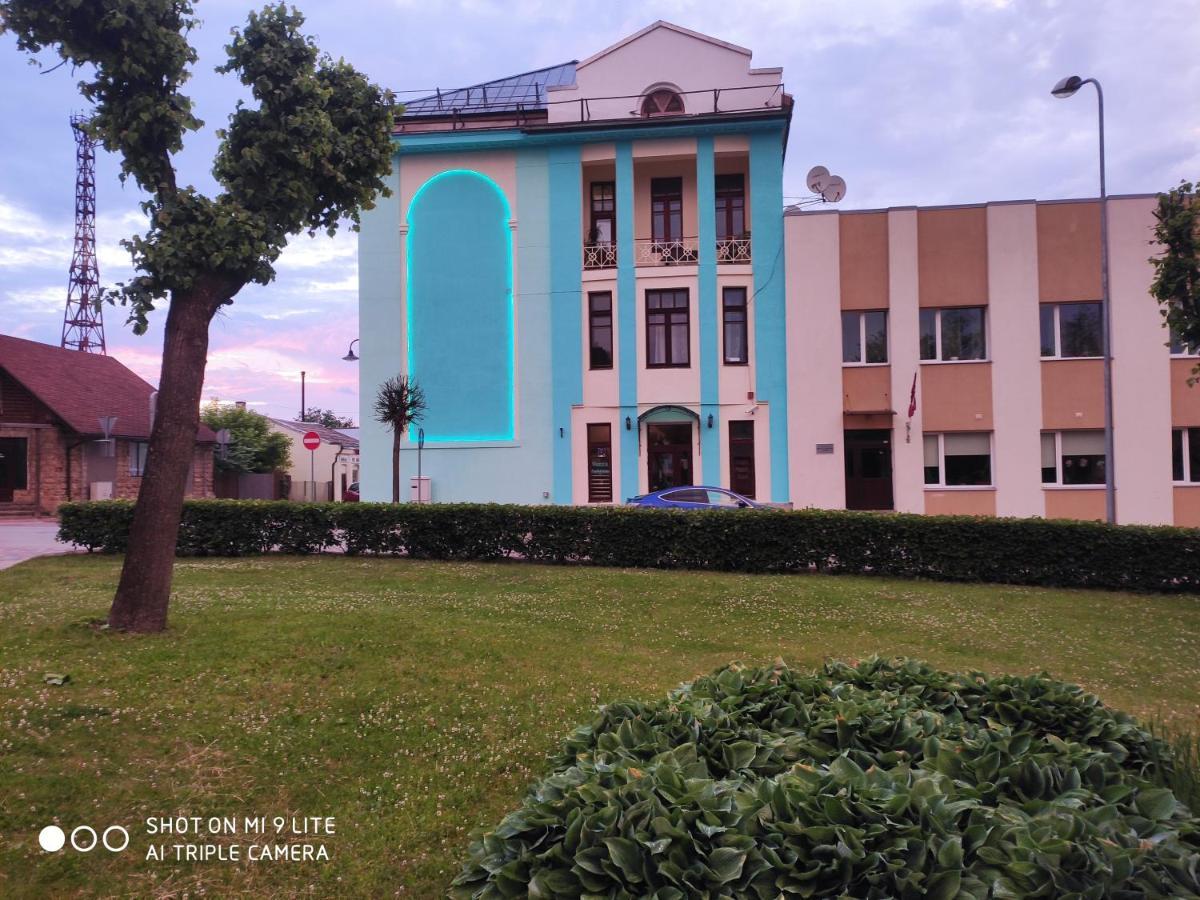 Hotel Lucyn Zewnętrze zdjęcie