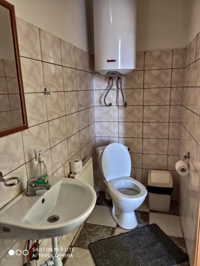Hotel Lucyn Zewnętrze zdjęcie