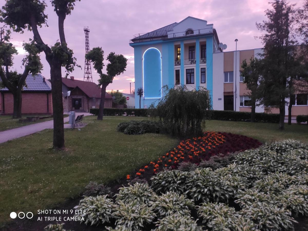 Hotel Lucyn Zewnętrze zdjęcie