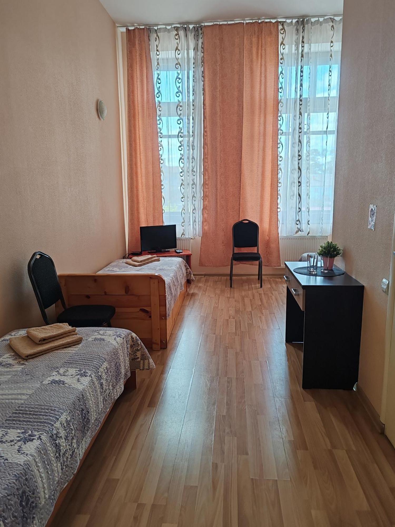 Hotel Lucyn Zewnętrze zdjęcie